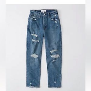 Abercrombie & Fitch Curve Love High Rise Mom Jean Medium Ripped Wash Size 28/6R